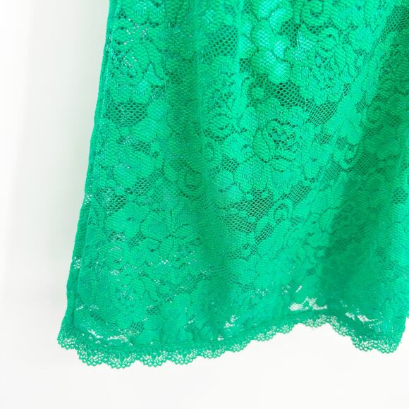 Torrid Womens Y2K Coquette V-Neck Floral‎ Lace Camisole Cami Top Size 2X Green - Picture 3 of 7